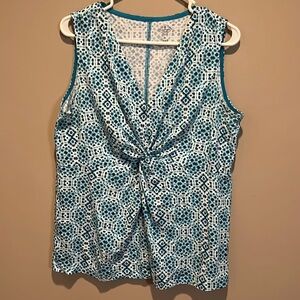 St. John’s Bay Top🍉Adorable!